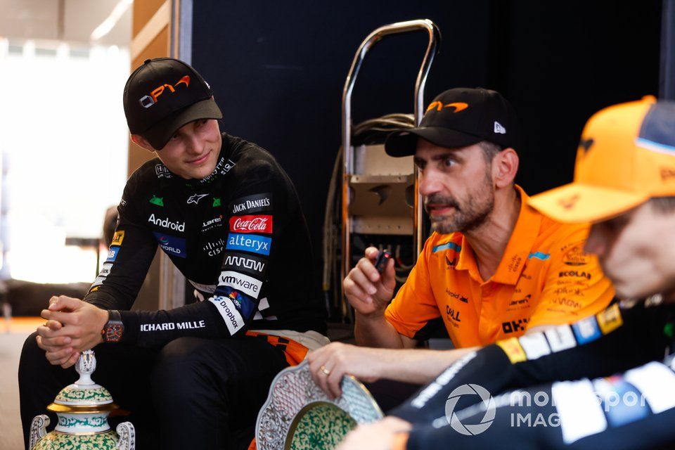 Oscar Piastri, McLaren F1 Team, 1st position, with Andrea Stella, Team Principal, McLaren F1 Team, Lando Norris, McLaren F1 Team, 2nd position, after the race