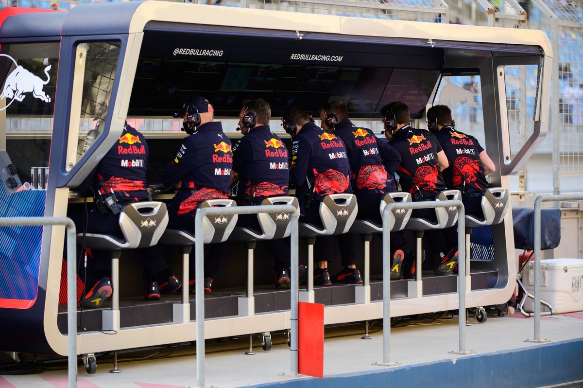 Red bull Racing pitwall