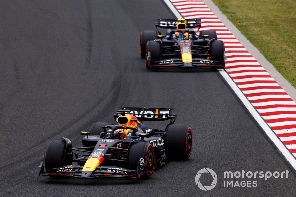 Max Verstappen, Red Bull Racing RB20, Sergio Perez, Red Bull Racing RB20