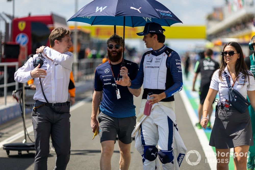 James Vowles, Team Principal, Williams Racing, Alex Albon, Williams Racing