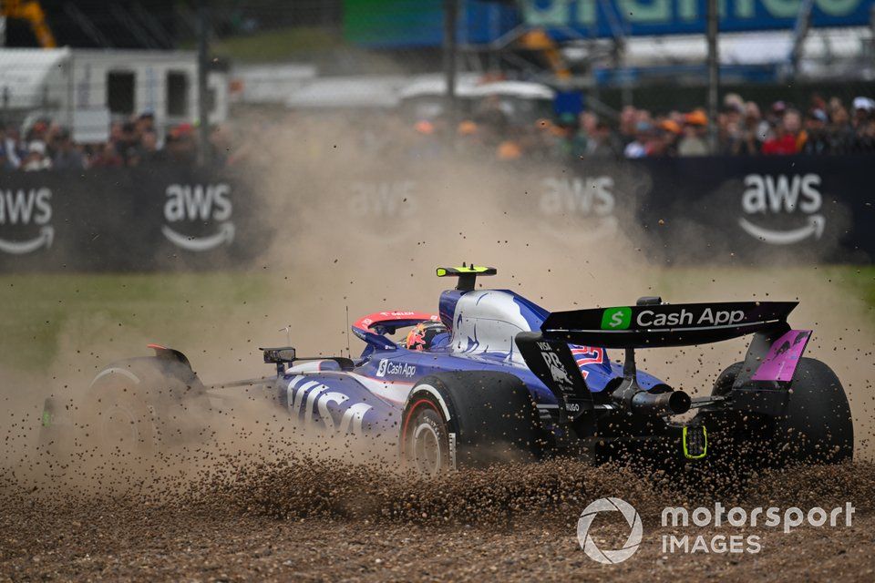 Yuki Tsunoda, RB F1 Team VCARB 01, in the gravel