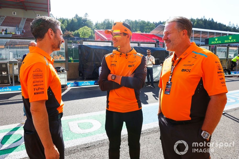 Andrea Stella, Team Principal, McLaren F1 Team, Lando Norris, McLaren F1 Team, Zak Brown, CEO, McLaren Racing, talk after the race