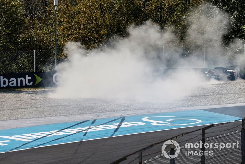 Andrea Kimi Antonelli had begun FP1 promisingly before crashing out at the Parabolica