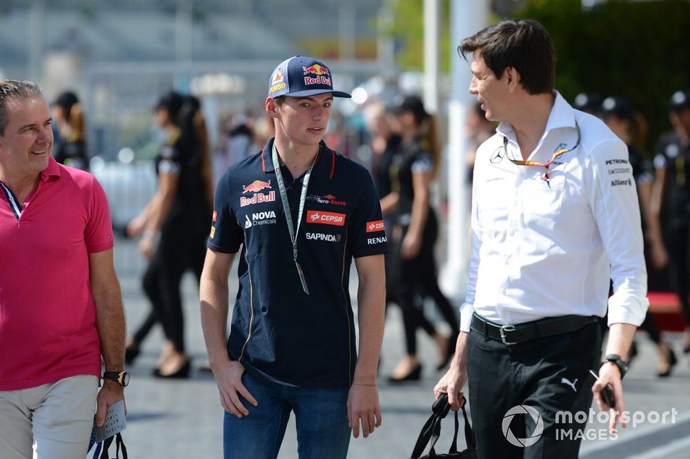 Max Verstappen, Red Bull Racing, Toto Wolff, Team Principal and CEO, Mercedes-AMG