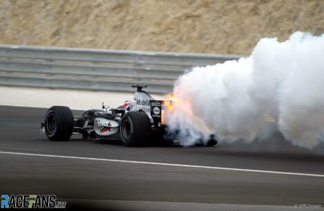 Kimi Raikkonen, McLaren, Bahrain, 2004