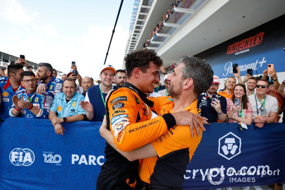 Lando Norris, McLaren F1 Team, 1st position, Andrea Stella, Team Principal, McLaren F1 Team, celebrate in Parc Ferme