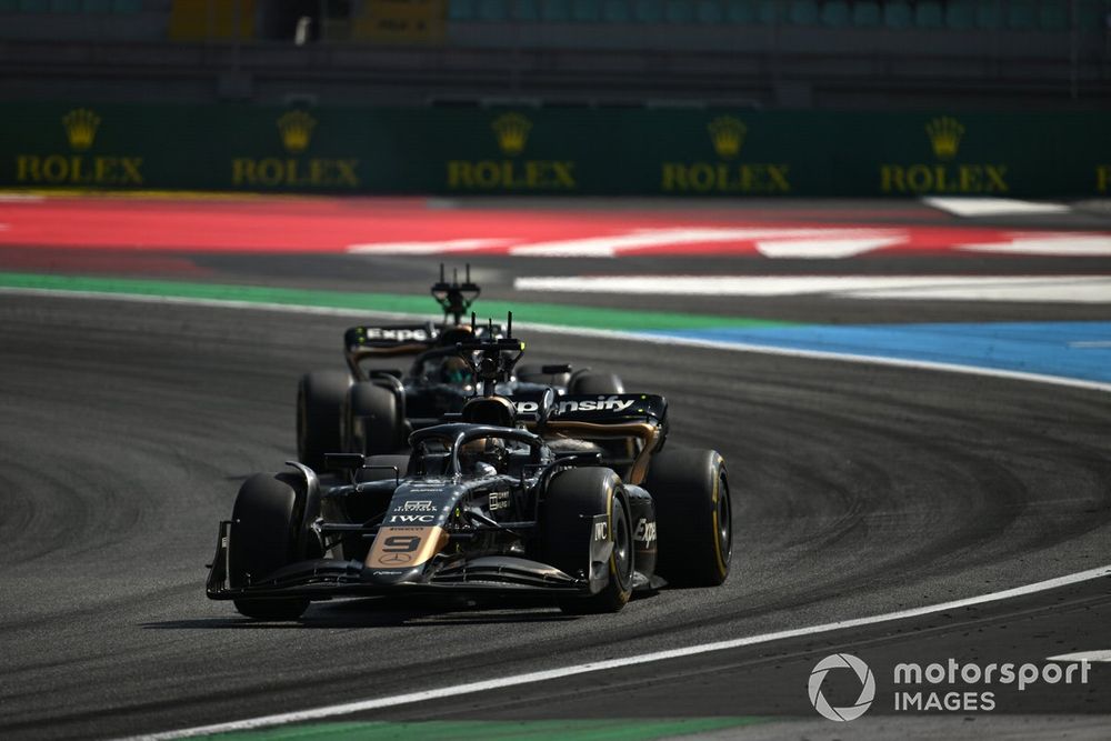 cars being filmed for new F1 film APEX starring Brad Pitt