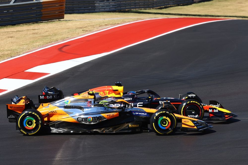 Lando Norris, McLaren MCL38, Max Verstappen, Red Bull Racing RB20