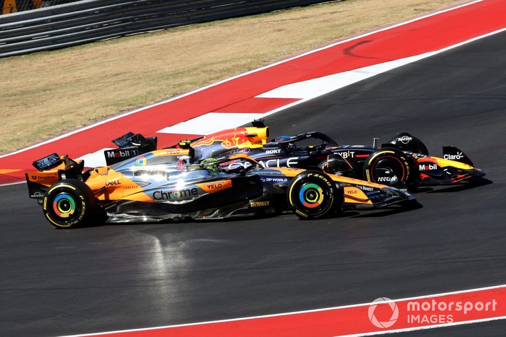 Max Verstappen, Red Bull Racing RB20, Lando Norris, McLaren MCL38, battle into turn 1