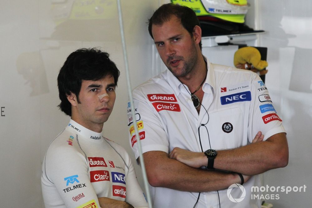 Simon Fitchett working with Sergio Perez in 2012