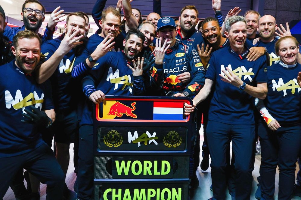 The title celebrations start for Verstappen and Red Bull in Sin City