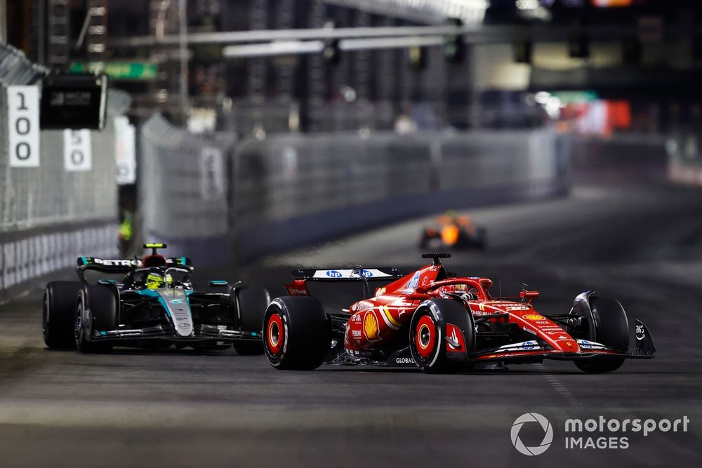 Charles Leclerc, Ferrari SF-24, Lewis Hamilton, Mercedes F1 W15