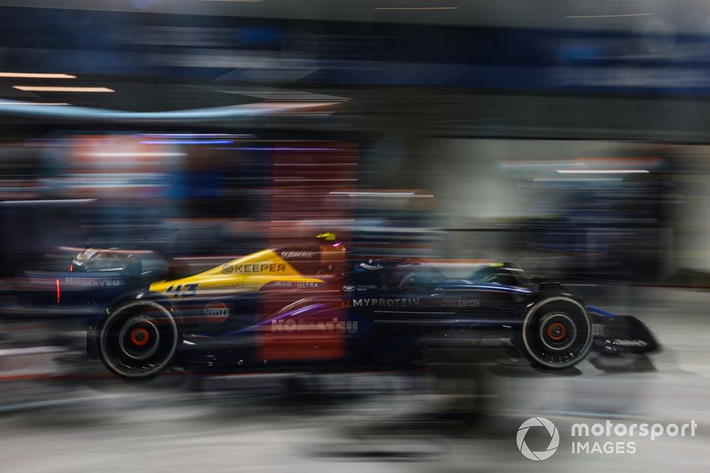 Franco Colapinto, Williams FW46, in the pit lane