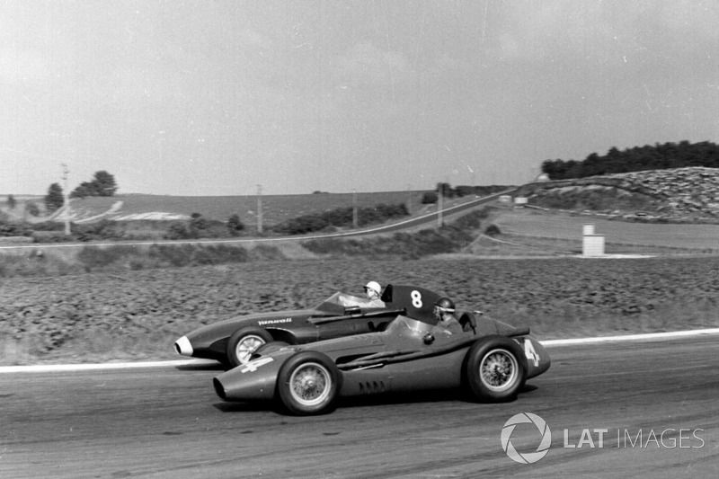 Juan Manuel Fangio, Maserati 250F, Stirling Moss, Vanwall VW10