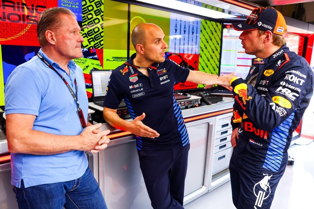 Jos Verstappen, Max Verstappen, Red Bull Racing, Gianpiero Lambiase, Red Bull Racing race engineer 