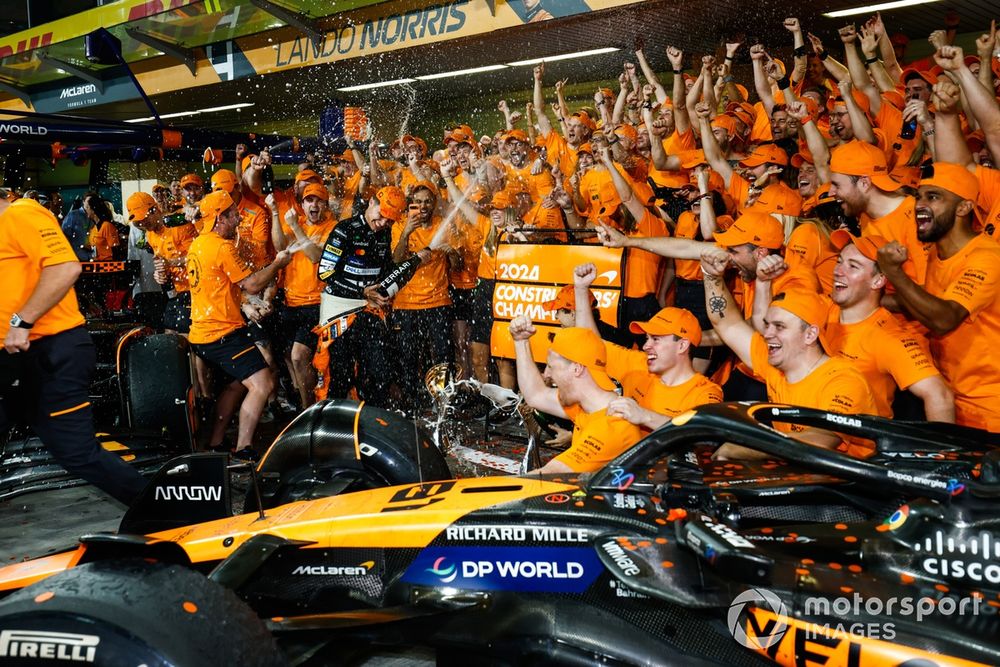 Lando Norris, McLaren F1 Team, 1st position, the McLaren team celebrate securing the Constructors Championship title