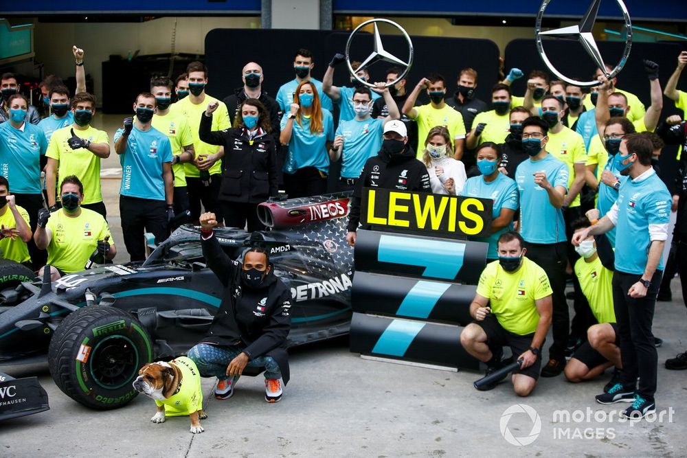 Lewis Hamilton, Mercedes-AMG F1, 1st position, and the Mercedes team celebrate after having secured a seventh world drivers championship title